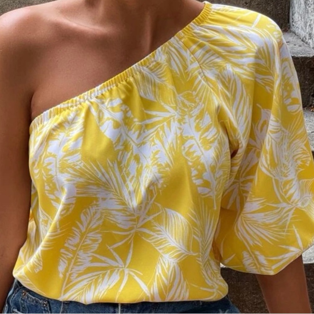 Tropical one shoulder lantern top